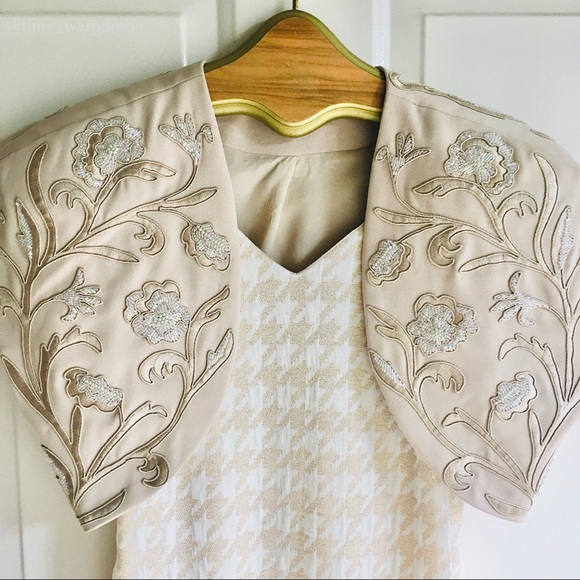 Carmen Marc Valvo ❉ Embellished Bolero Jacket - Picture 2 of 6